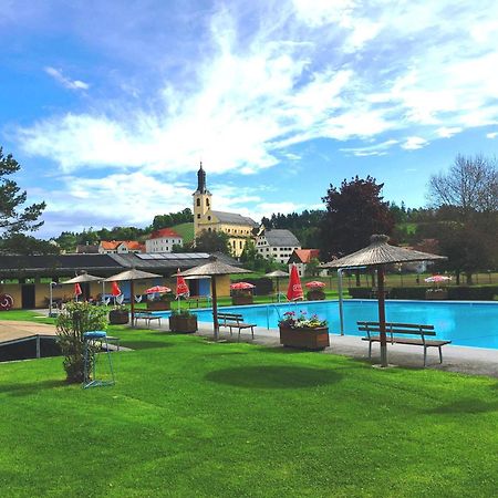 Ferienwohnung Am Freibad Leutschach Buitenkant foto