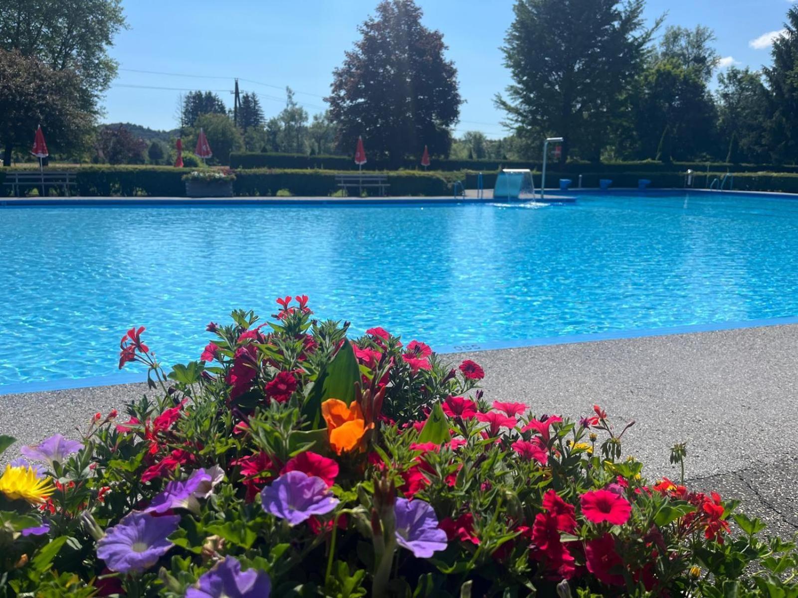 Ferienwohnung Am Freibad Leutschach Buitenkant foto